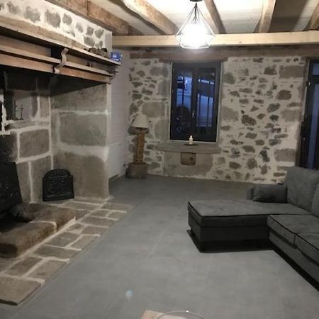 Gite Pour Famille Saint-Clément Eksteriør billede